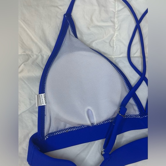 BNWOT BIKINI TOP - triangle bikini top (separate listing for the bottom) - Picture 5 of 8